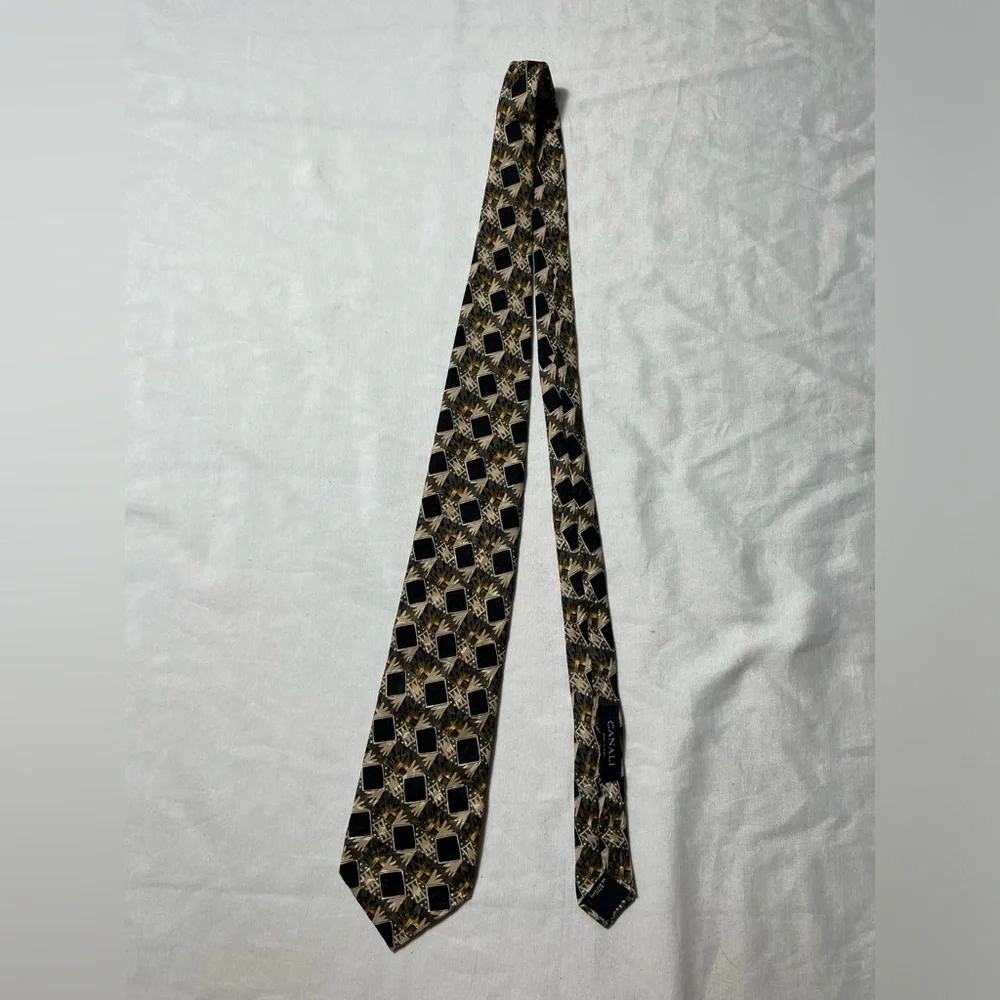 Canali 100% Silk tie made in Italy